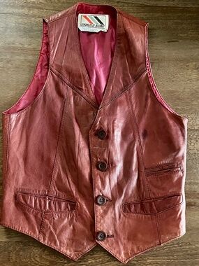 Vintage 1970s Chess King Distressed Leather Vest Size S